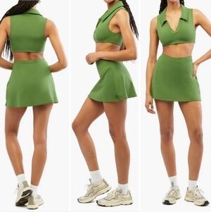 WeWoreWhat active skort green medium NWT